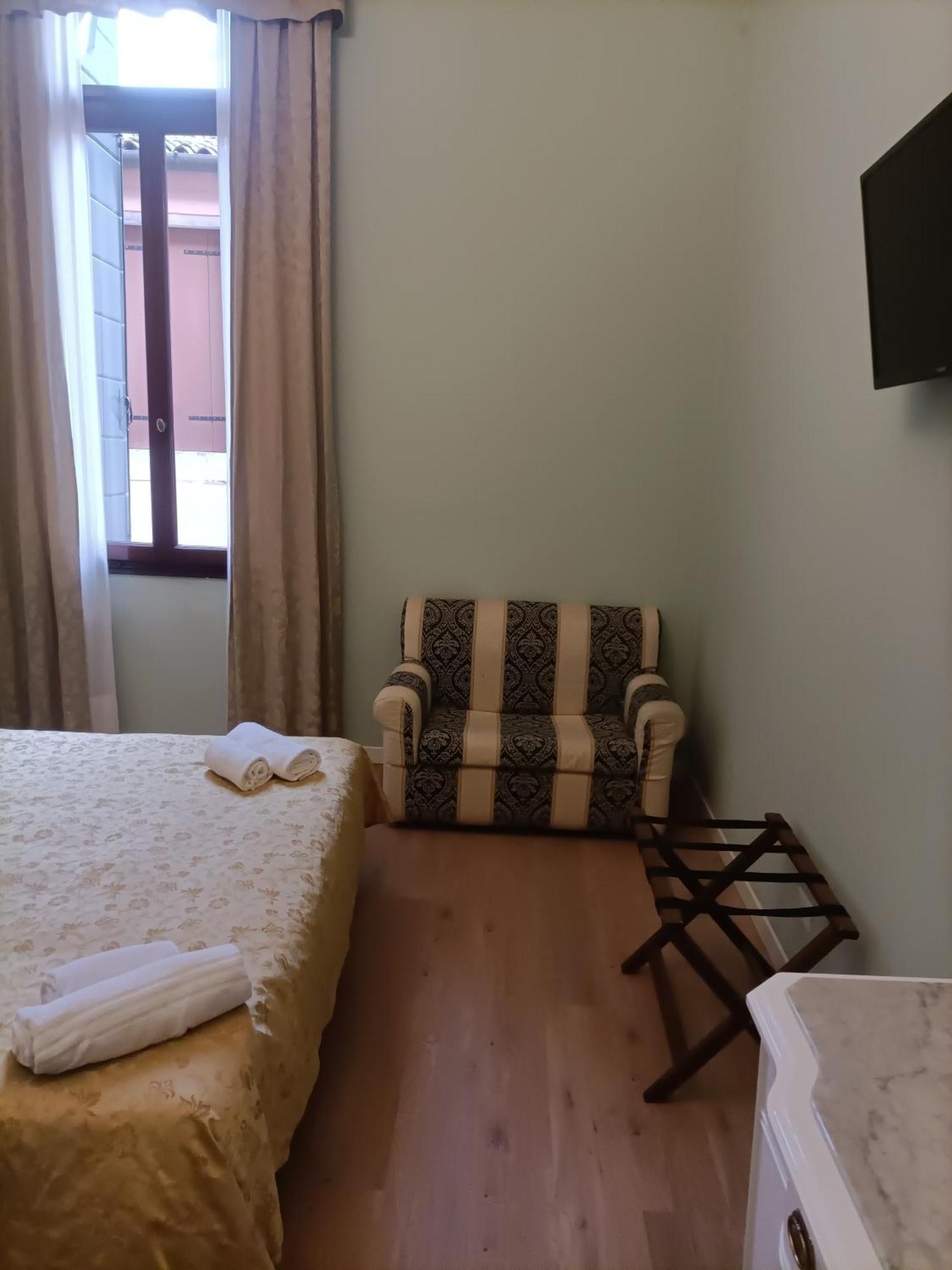 Palazzo Lion Morosini - Check In Presso Locanda Ai Santi Apostoli Venice Luaran gambar