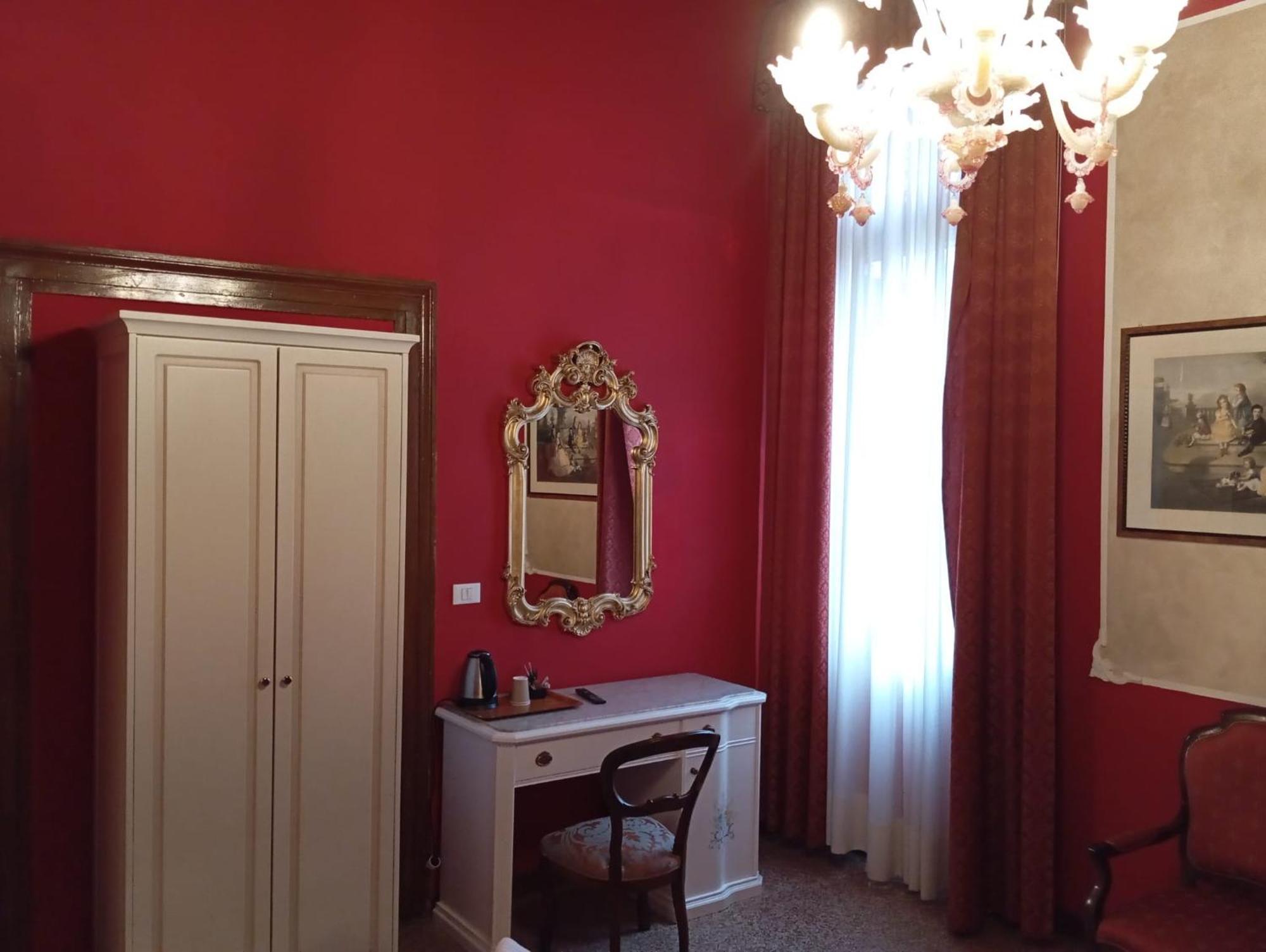 Palazzo Lion Morosini - Check In Presso Locanda Ai Santi Apostoli Venice Luaran gambar