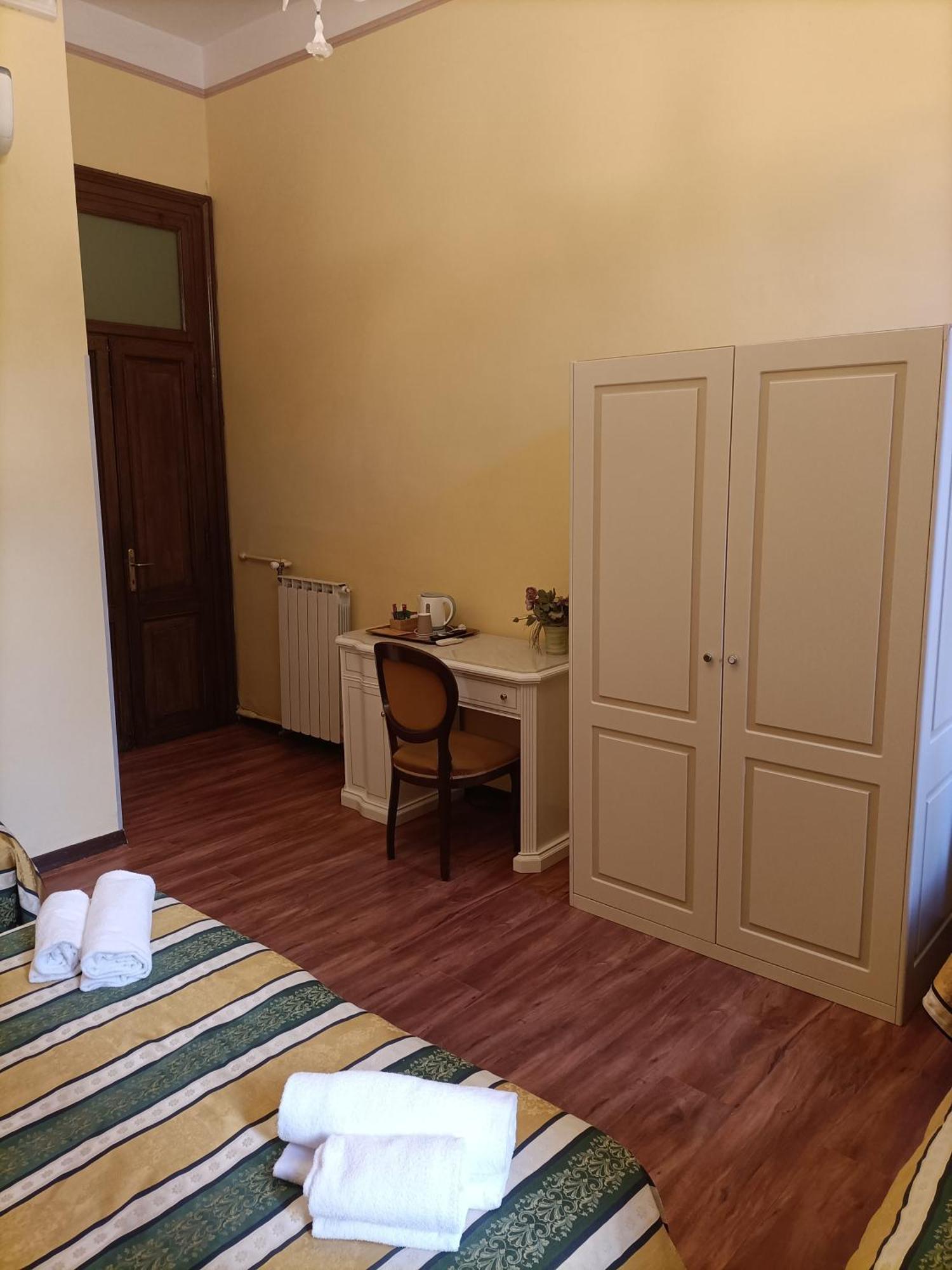 Palazzo Lion Morosini - Check In Presso Locanda Ai Santi Apostoli Venice Luaran gambar