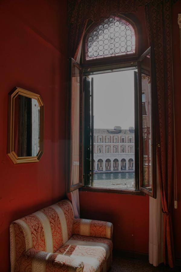Palazzo Lion Morosini - Check In Presso Locanda Ai Santi Apostoli Venice Luaran gambar